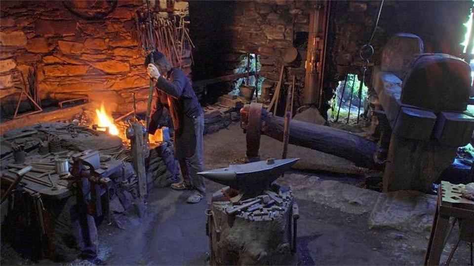 Апартаменты A Casoa II Санта-Эулалия-де-Оскос Экстерьер фото